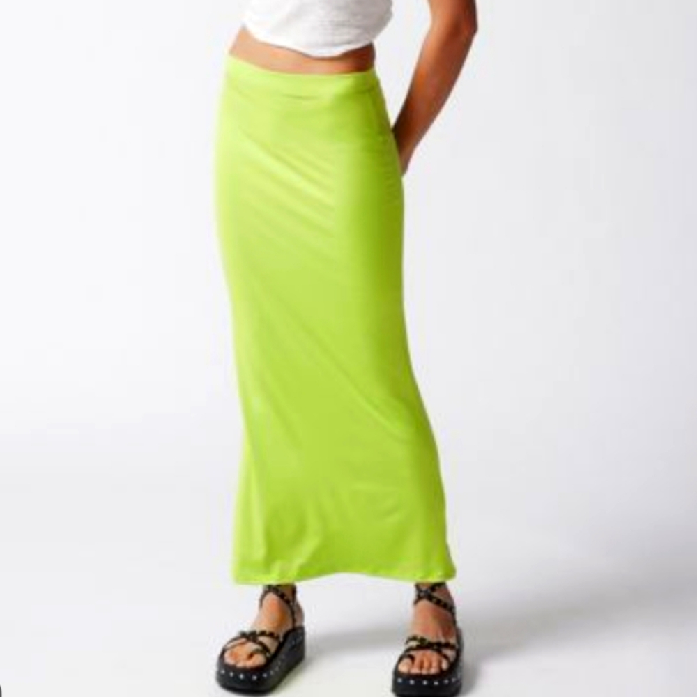 UO Maxi Tube Skirt Lime Small